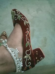 Sandal