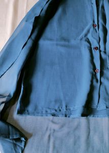 Beautiful Shirt With Shrug..!!