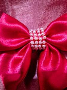 Pigtail Bow