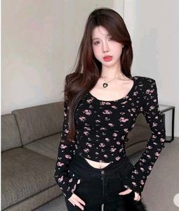 Black Floral Print Crop Top