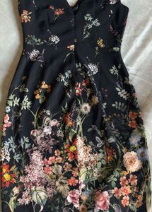 ZARA - Floral Dress