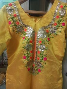 Yellow Sharata Set
