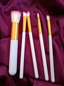 Combo of 8 brush