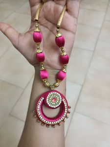Pink Thread Jewellery Set 💓