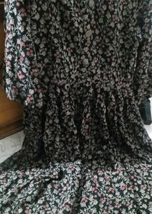FLORAL MIDI DRESS