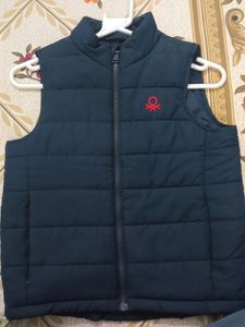 Boys Sleeveless Puffer Jacket