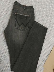 Wranglers Slim Fit Jeans For Men