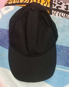 ZARA BLACK CAP (M)