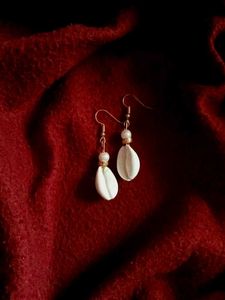 Shell Drop Earrings