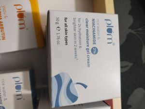 PLUM NIACINAMIDE GEL,SERUM, Sunscreen