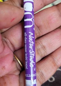 Plum Kajal