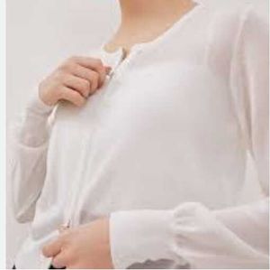 Here&#39;s a Beautiful Top For Woman