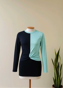 Colorblock Twist-Front Top