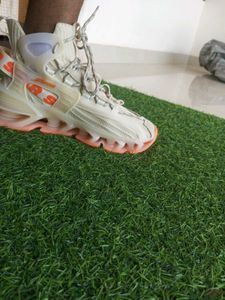 Unique Design Casual Sneakers