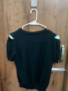 Black Short Sleeve Top