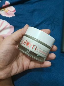 Plum E-luminence Cream