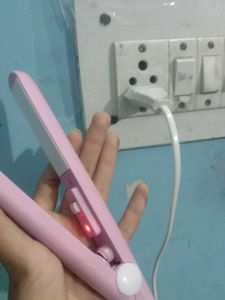 Mini Pink Hair Straightener