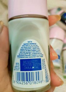 New Pack of 6 Nivea Roll on
