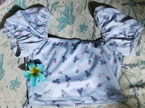 Floral Puff Sleeve Crop Top