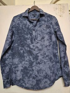 Stylish Blue Patterned Shirt