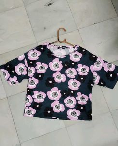 Marimekko Unikko Print Oversized T-Shirt/Top