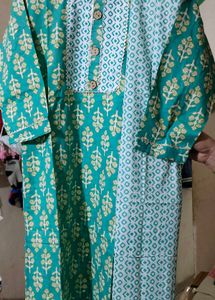 Teal &amp; White Printed Kurta Set