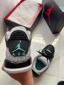NIKE AIR JORDAN 3 RETRO (GS)