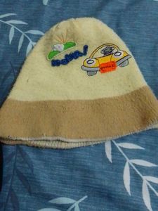 Woolen set for kids