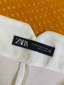 Zara White High-Waisted Shorts Waist 26
