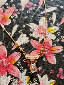 Elegant Gold Necklace