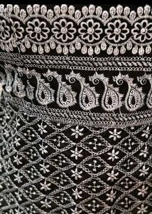 Spaghetti Embroidery Crop Top