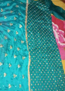 New With Teg A Very Beautiful suit