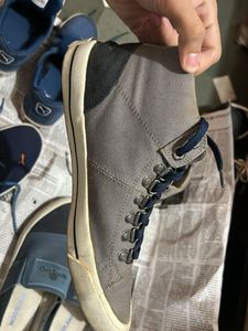 Woodland Casual Sneakers