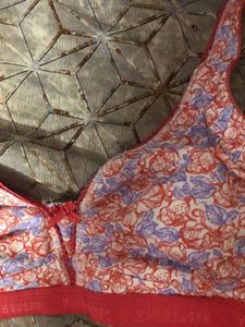 Van Huesen Bra (never Worn )