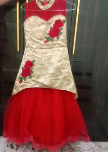 This Is a Geourges Dress For Occasions Like Weddin