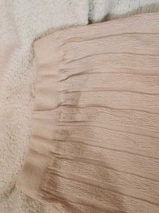 Ribbed Knit Skirt with Lace Trim