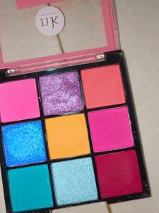 3 Nicka K Eyeshadow Palette (original)