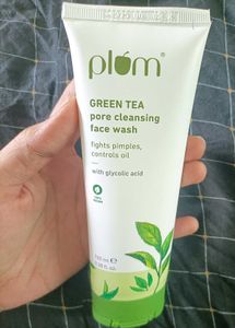 Plum Green Tea Face Wash