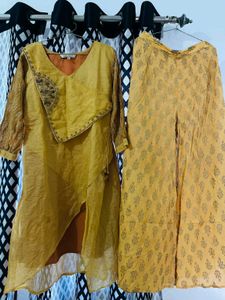 Elegant Gold Kurti And Bottom Plazzo