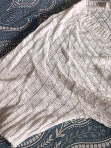 White V-Neck Knit Top