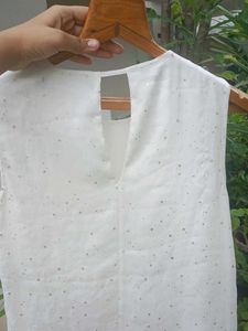 Vero Moda  New With Tag Sleeveless Shirt