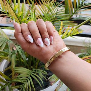 French Tip Almond Nails
