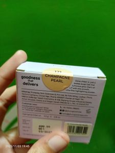 Plum There You Glow Highlighter+freebies❤️🎀