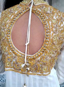 (Size~XL)White gown ✨