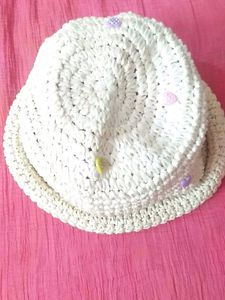 It, S Beautiful Hat For Cute Girls.