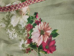 Floral Print Saree With Blouse