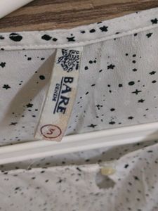 Star Print Ruffle Top