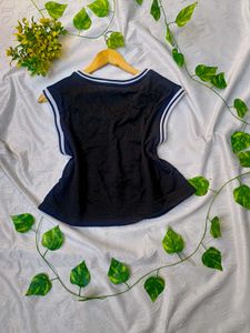 Coolest Vibes Vest 🖤