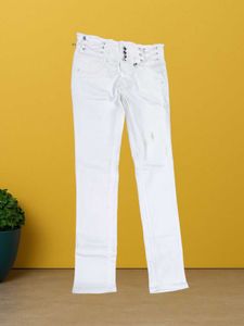 L@83 Size-30 White High-Waisted Jeans