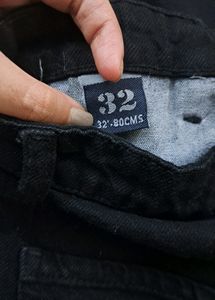 WIDE LEG  DENIMS BLACK.(PRICE.DROP!)